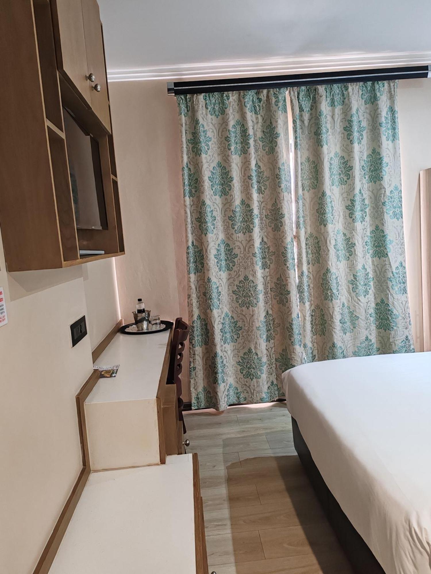Regal Inn Umhlanga Gateway Durban Eksteriør billede