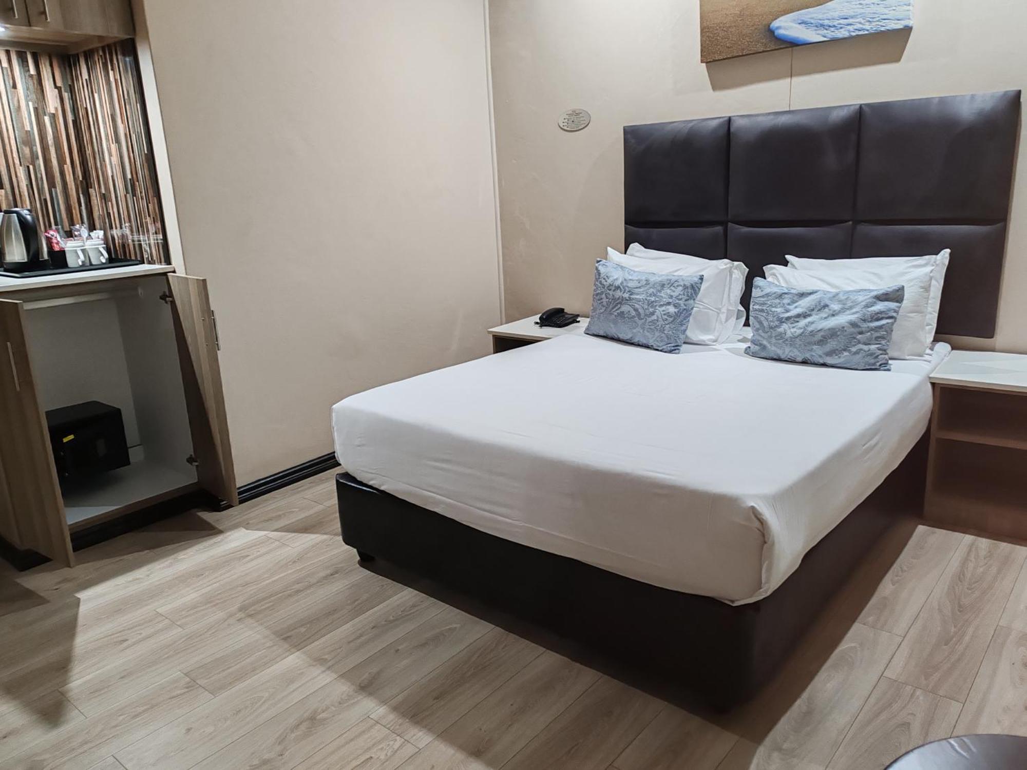 Regal Inn Umhlanga Gateway Durban Eksteriør billede